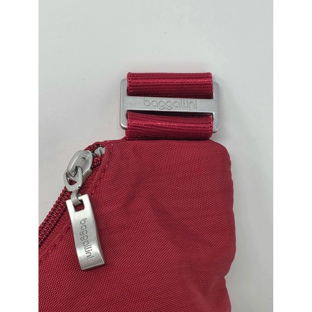 Baggallini Criss Cross Nylon Crossbody Travel Bag Multiple Compartments/ Pockets - Picture 14 of 15